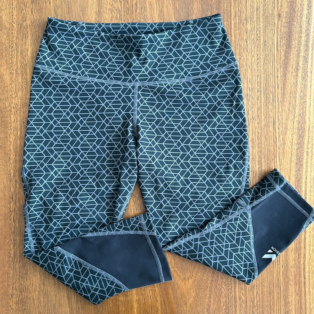 MISSION Leggings